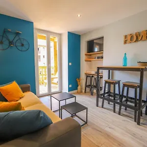 https://a-laventure-joli-t2-avec-balcon-centre-ville.hotels-rhonealpes.com